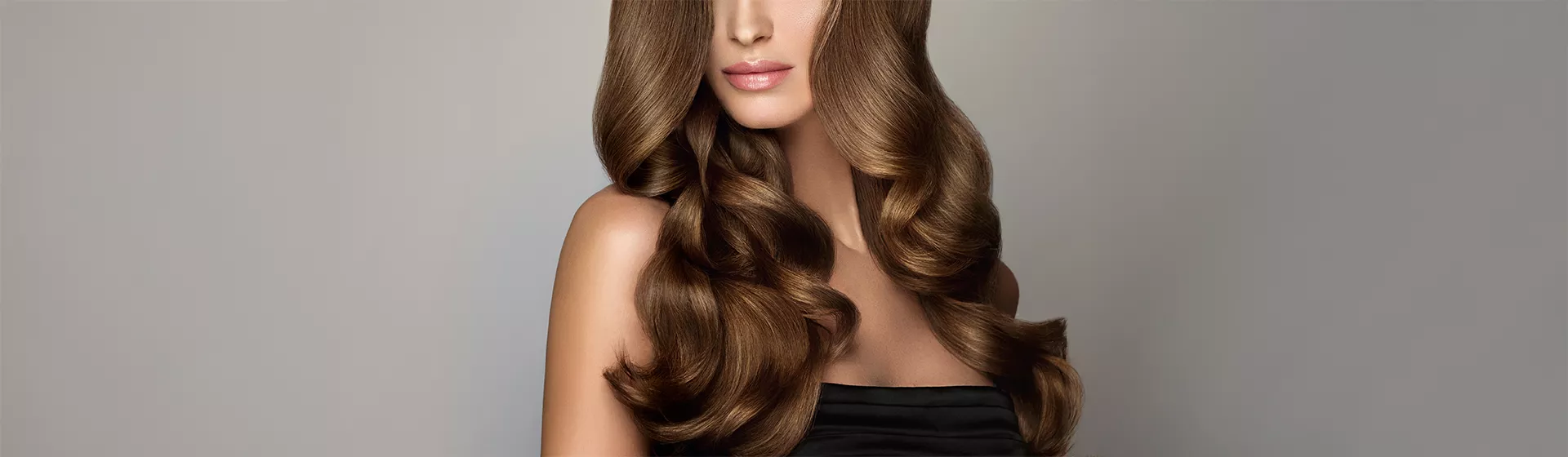 Gepflegte lange, braune Haare